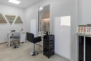 Una sesión de maquillaje para 1 en Centro de Estética Bea en Tíjola (Almería)