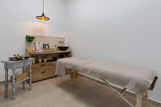 Una sesión de maquillaje para 1 en Centro de Estética Bea en Tíjola (Almería)