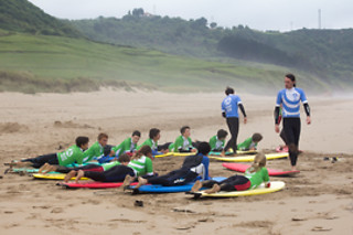 Experiencia Espeleopaddlef en Barro (Asturias)