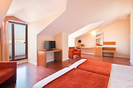 HOTEL GRANADA PALACE