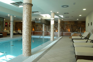 Dos noches con desayunos para 2 en Hospes Palacio de Arenales & Spa***** en Cáceres