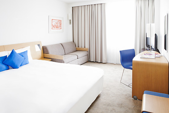 Novotel London Excel - photo 1