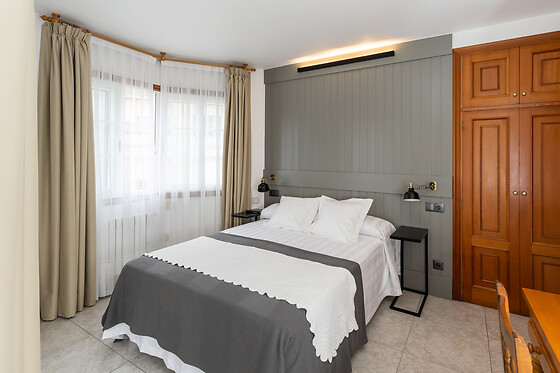 Dos noches con cena para 2 en Hotel Panadeiramar en Sanxexo (Pontevedra)