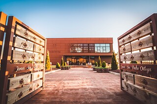 Bodegas Javier San Pedro Ortega en Laguardia (Álava)
