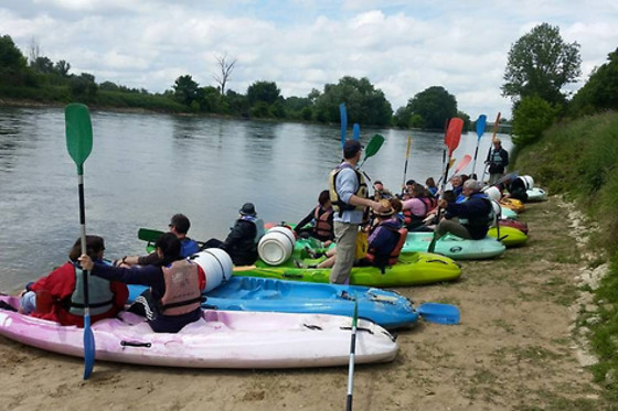 Iniciación a las canoas en Valdesalor (Cáceres)
