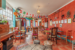Hurricane Bar
