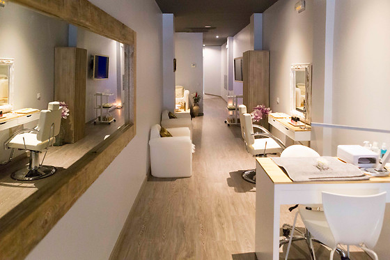 Un masaje relajante y un acceso a espacio bienestar para 2 en Ananda Spa en Barcelona