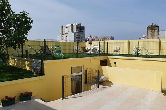 URBAN SUITES TERRACE & BAR - photo 1