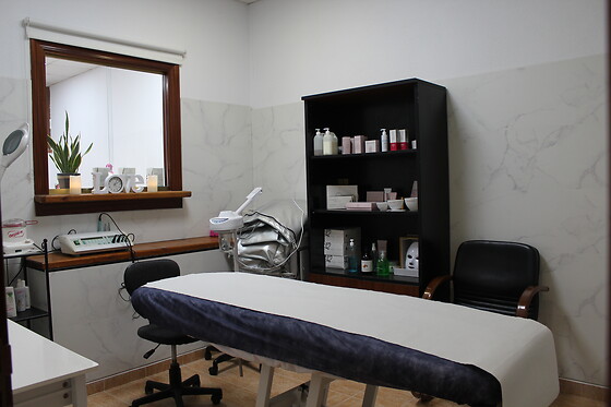 LLARELA NAILS CENTER - photo 7