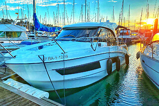 Una noche para grupo en Yate de lujo Getxo en Getxo (Bizkaia)