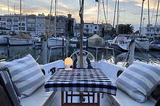 Dos noches para 2 en Velero en la Costa Brava en Empuriabrava (Girona)