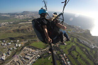 Un vuelo sensation en parapente para 1 en Daydream Paragliding en La Escalona (Santa Cruz de Tenerife)