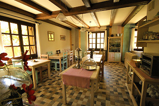 Dos noches en habitación superior con desayunos para 2 en Hotel Rural El Mirador de los Pirineos**** en Santa Cruz de la Serós (Huesca)