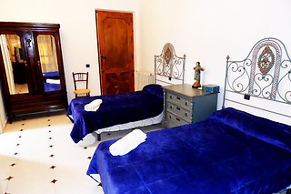 Una noche con desayuno para 2 adultos y 2 niños en Casa Rural El Rincón del Infante en La Villa de Don Fadrique (Toledo)