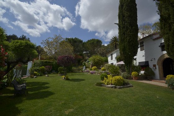 Dos noches con desayunos para 2 en Comarquinal Bioresort Penedès en Sant Quintí de Mediona (Barcelona)