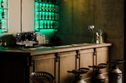 BIGORNA PARLOUR