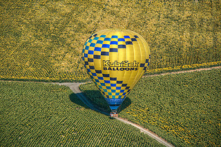Un vuelo en globo para 1 adulto y 1 niño en Gloobo en Guadix (Granada)