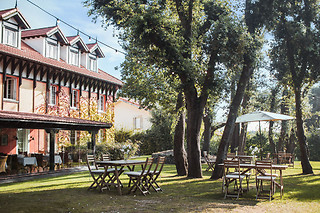 Dos noches con cenas para 2 en Hotel Torres de Somo**** en Cantabria