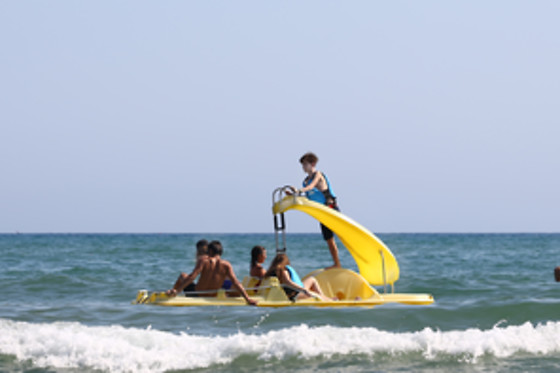 Alquiler kayak individual sin monitor y alquiler hidropedal en Vilanova i la Geltrú (Barcelona)