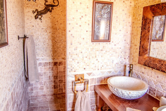 Dos noches en habitación tematizada para 2 en La casa del Trotamundos en Villamayor de Campos ( Zamora)