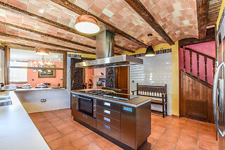 Dos noches en habitación tematizada para 2 en La casa del Trotamundos en Villamayor de Campos ( Zamora)