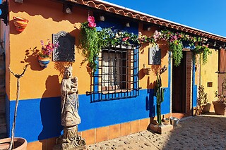Dos noches en habitación tematizada para 2 en La casa del Trotamundos en Villamayor de Campos ( Zamora)