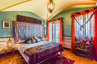 Dos noches en habitación tematizada para 2 en La casa del Trotamundos en Villamayor de Campos ( Zamora)