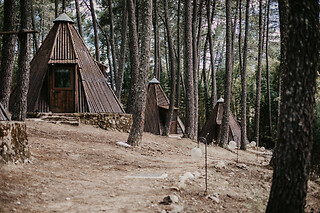 Dos noches con desayunos para 2 en Glamping The Teepee en Mombeltrán (Ávila)