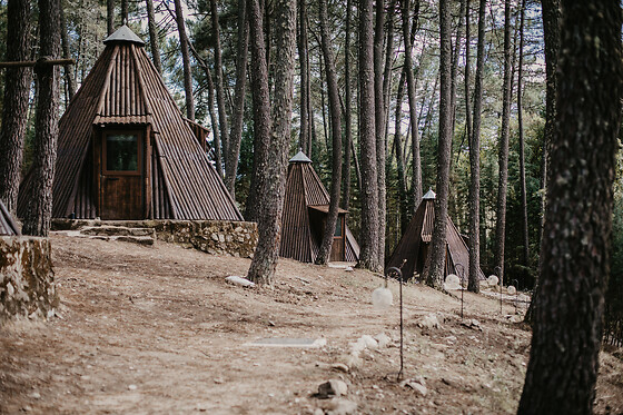 Dos noches con desayunos para 2 en Glamping The Teepee en Mombeltrán (Ávila)