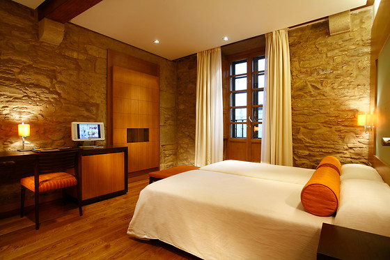 Dos noches con desayunos para 2 en Hotel Altair*** en Santiago de Compostela (A coruña)