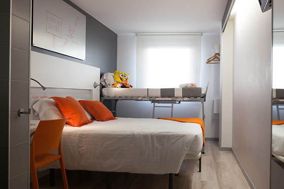 HOTEL BED4U PAMPLONA - photo 0