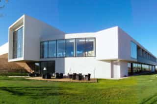 Hotel Bodega Finca de los Arandinos en Entrena (La Rioja)