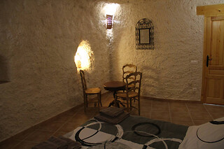 Una noche para 2 en Cuevas Al Ándalus en Orce (Granada)