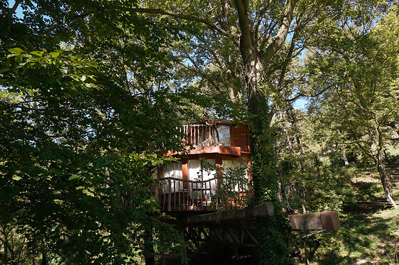 Dos noches en cabaña para 2 en La Cabaña del árbol del Vilaró en Vidrá (Girona)