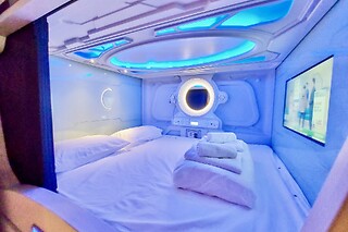 Dos noches con desayunos para 2 en Atypicap Capsule Hostel en Puerto de la Cruz (Santa Cruz de Tenerife)