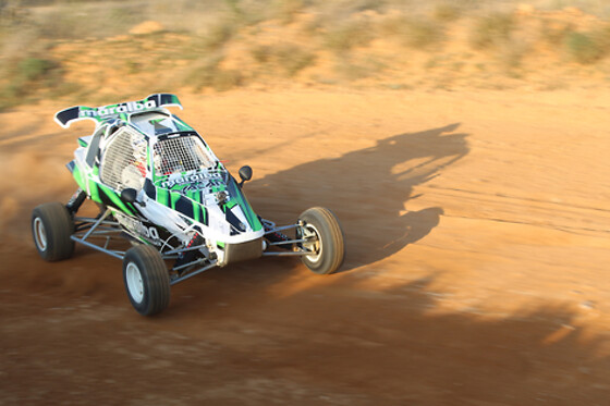 Una tanda de pilotaje de 5 vueltas para 1 en Maralba Circuit Experience en Les Useres (Castellón)