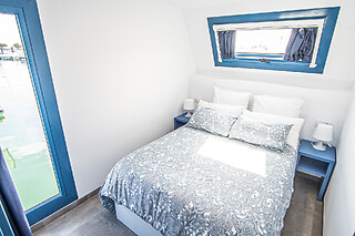 Una noche para 2 adultos y 2 niños en Apartamento Flotante Santander en Santander (Cantabria)