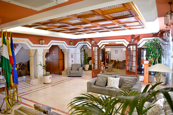 HOTEL ALBORÁN ALGECIRAS - photo 3