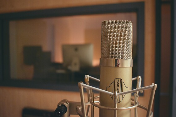 Una grabación de una canción para 1 en Distac Studio en Barcelona