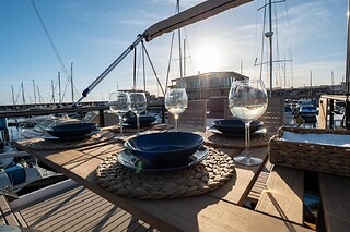 Una noche en una casa flotante para 2  en Casa Flotante Sanxenxo en Sanxenxo (Pontevedra)