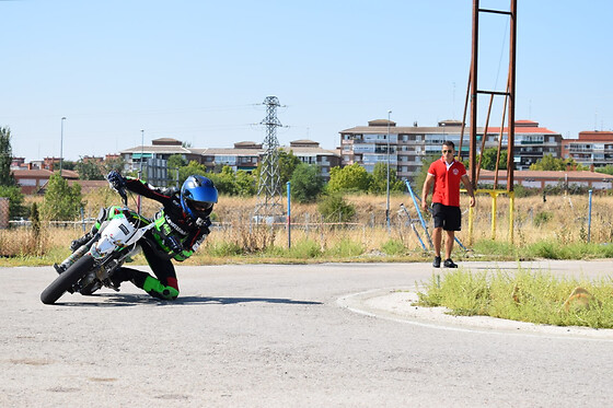 Escuela de Pilotaje Dorsal 11 en Alcorcón (Madrid)