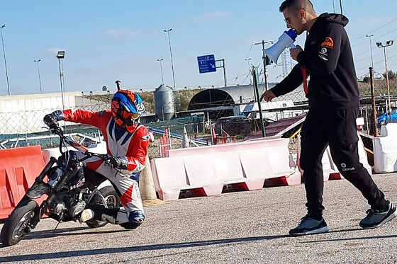 Escuela de Pilotaje Dorsal 11 en Alcorcón (Madrid)