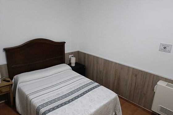 HOSTAL VENTA BATATO - photo 6
