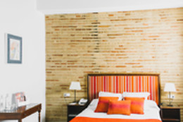 HOTEL ADHOC MONUMENTAL