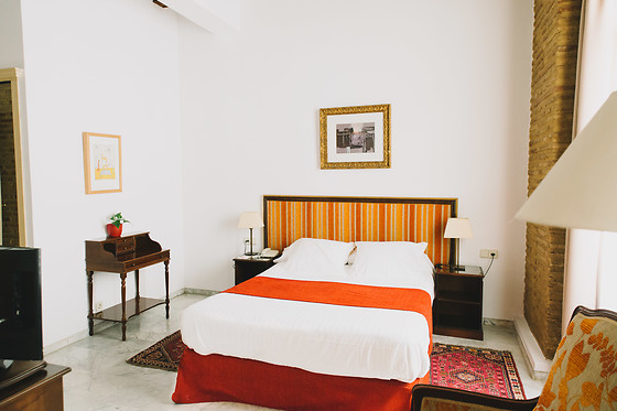 HOTEL ADHOC MONUMENTAL - photo 1