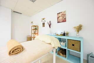 Un tratamiento de Harmony Piedras calientes para 1 en Harmony Sanctuary en Fuengirola (Málaga)