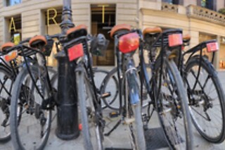 Un tour privado con delivery en bicicleta classic para 2 en Delivery Bikes BCN en Calella (Barcelona)