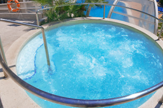 Dos noches con desayunos para 2 en Hotel GHT Aquarium & Spa**** en Lloret de Mar (Girona)