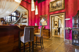 Una noche en suite con desayuno para 2 en Abba Palacio de Soñanes**** en Villacarriendo (A Coruña)