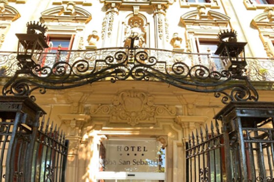 Una noche con desayuno para 2 en Abba San Sebastián**** en San Sebastián (Gipuzkoa)
